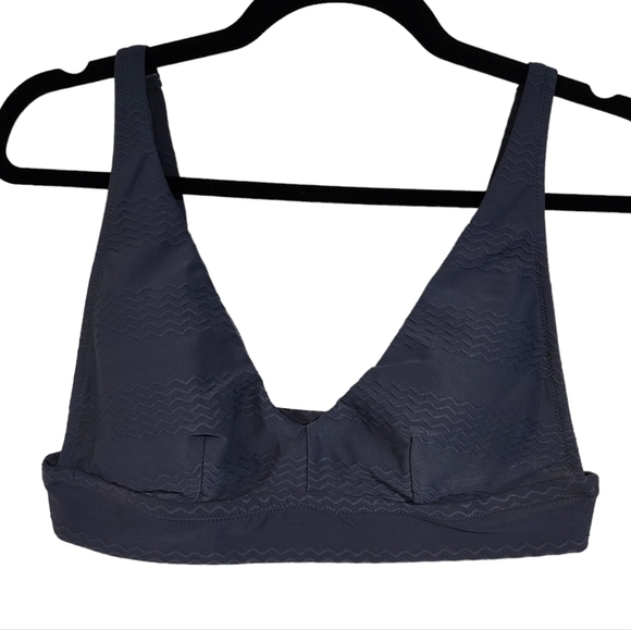 Aerie Scoop Bikini TOP V-neck Textured Waves Blue Swimming Top Swimsuit sz Large - Picture 1 of 10